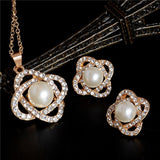 Vintage Imitation Pearl Necklace