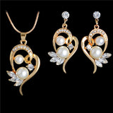 Vintage Imitation Pearl Necklace