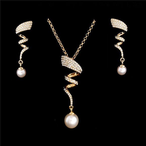 Vintage Imitation Pearl Necklace