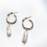 Natural Freshwater Pearl Stud Earrings