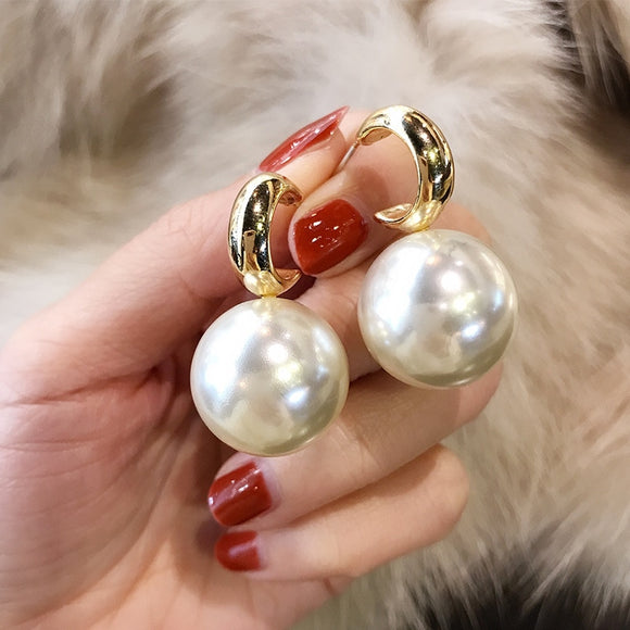 Dominated Women New Fashion Pearl Earrings 2019